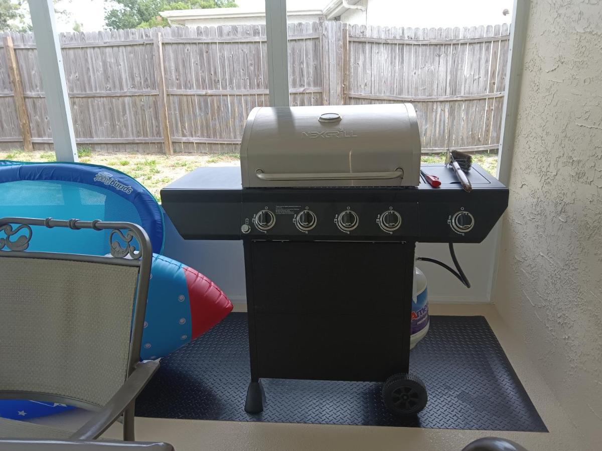 Heated & Screened In Pool Port Richey Exterior foto